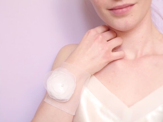 White organza flower wrist corsage Tulle & Swarovski