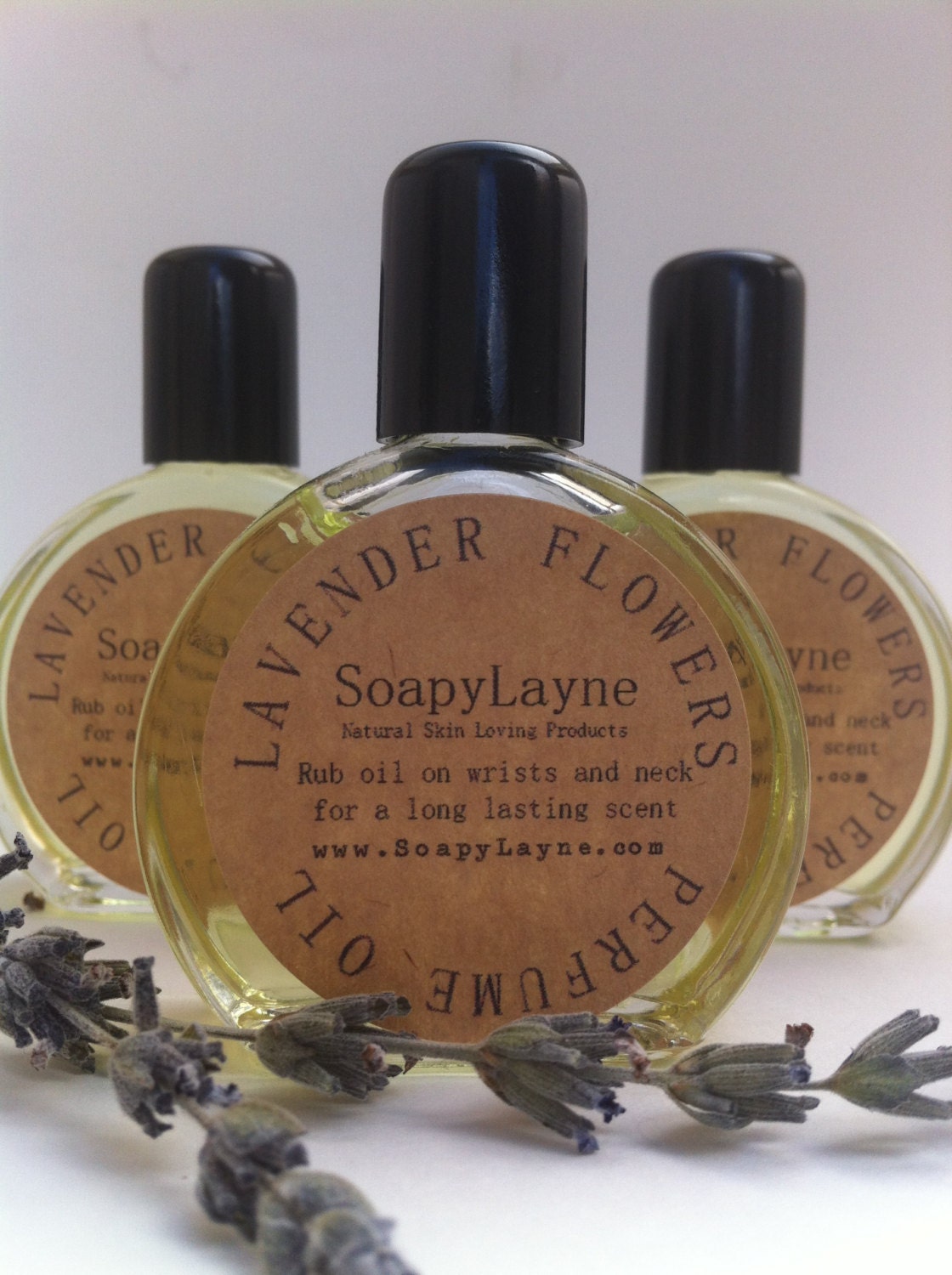 perfume oil, lavender flowers- vegan friendly ingredients