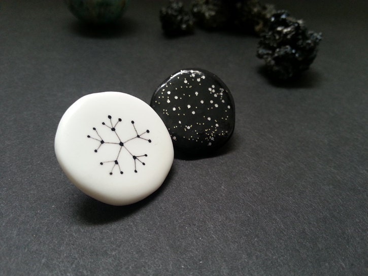 Little stars and snowflakes - Two pins