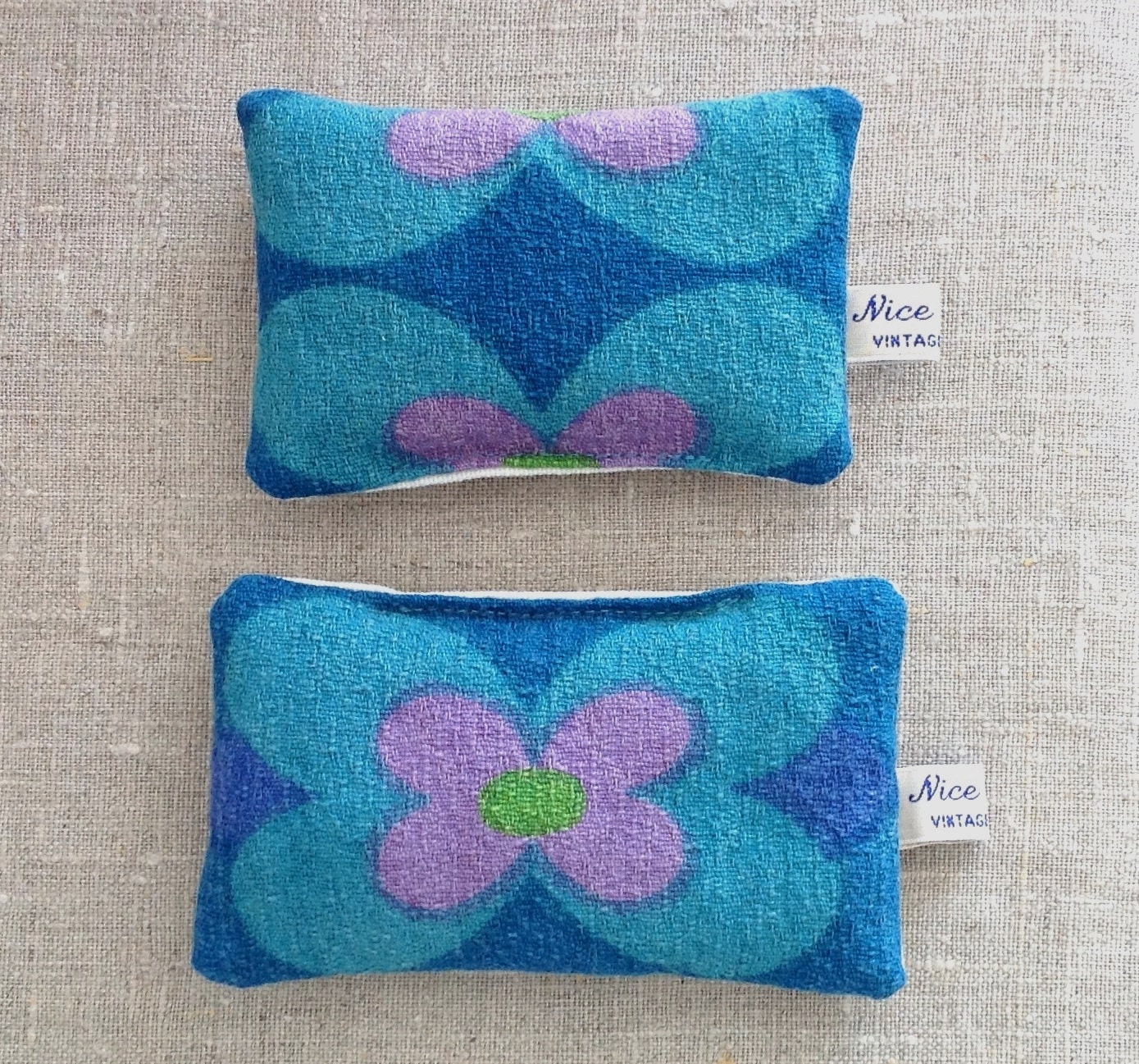 Vintage Fabric Lavender Sachets 60s Batkcloth