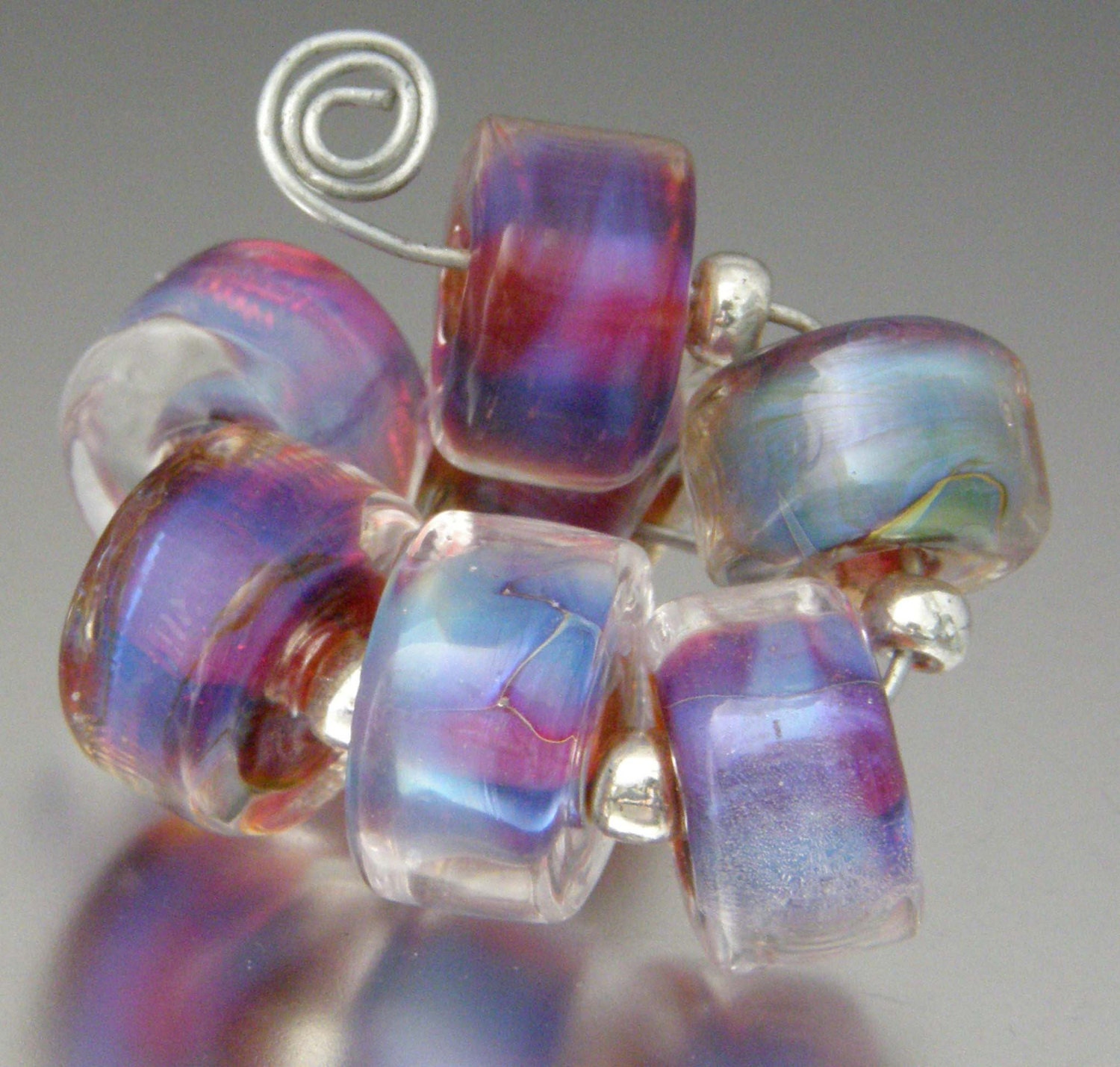 KILLERBEEDZ1 - Gorgeous Glow - 7 Barrel  Lampworked Beads