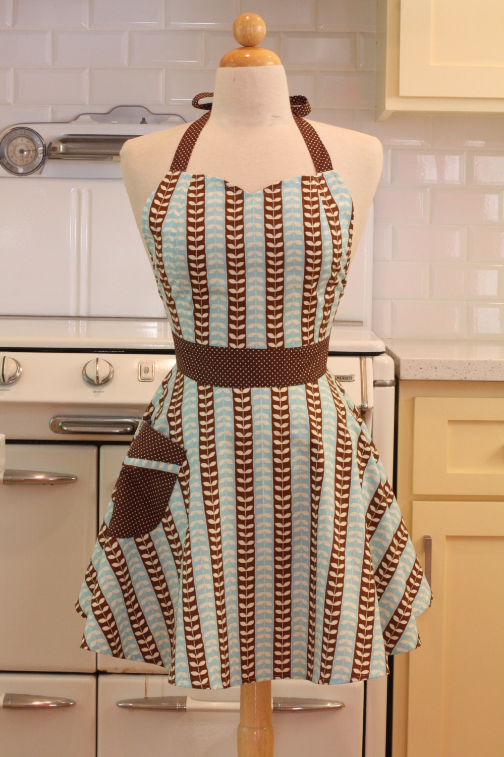 Retro Sweetheart Apron Blue and Brown Stripe Leaves BELLA Full Apron