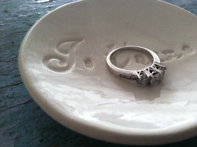 Mothers Day Gift Sale Ring Dish Je T'aime design in Classic White