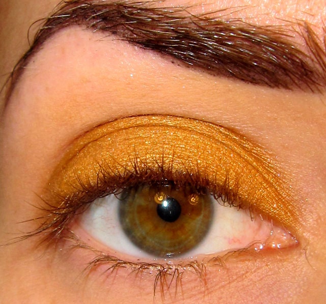 Treasured Eyeshadow Mineral makeup (Gold shimmer with warm golden brown undertones) Eye shadow Eyeliner