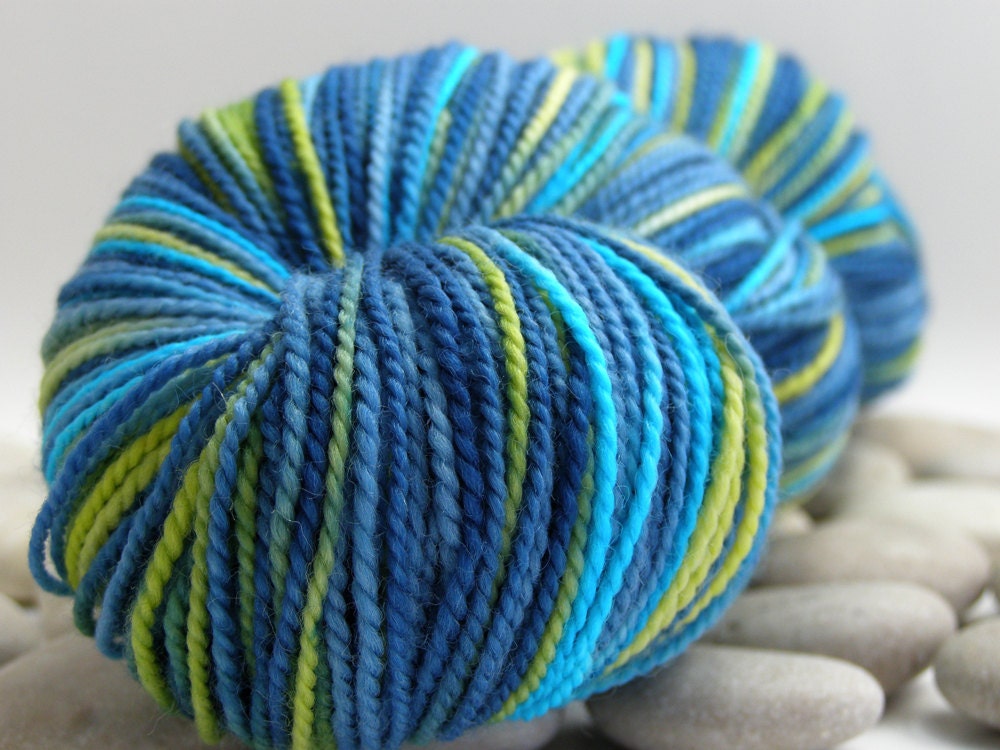 Handpainted Yarn Superwash Merino Sock Yarn - Variegated, 385yds - Water Dance