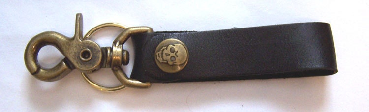 Darkwear Clothing Black Leather Key Fob/Steampunk Harness Clip Belt Clip Tankard Strap w Antique Brass Keyring