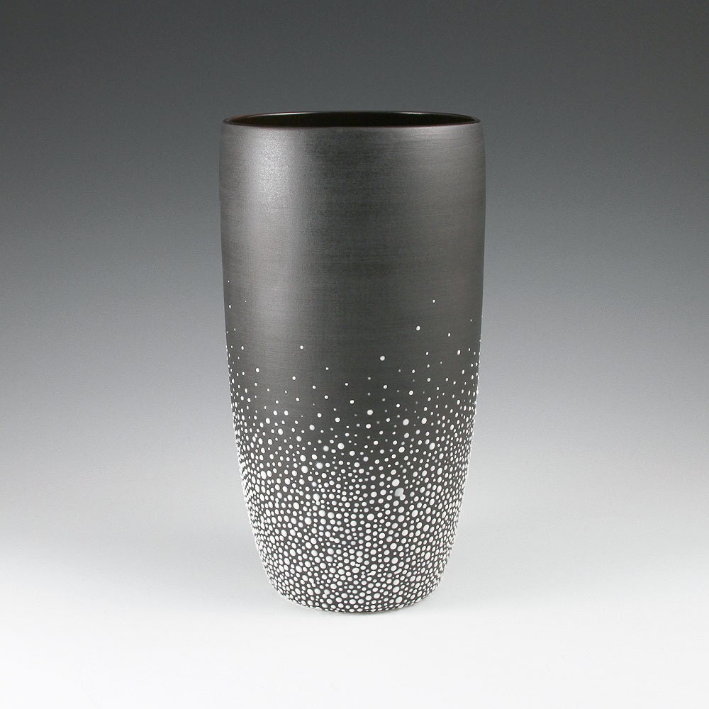 Vase Black - Large Porcelain Pebble Vase in Black