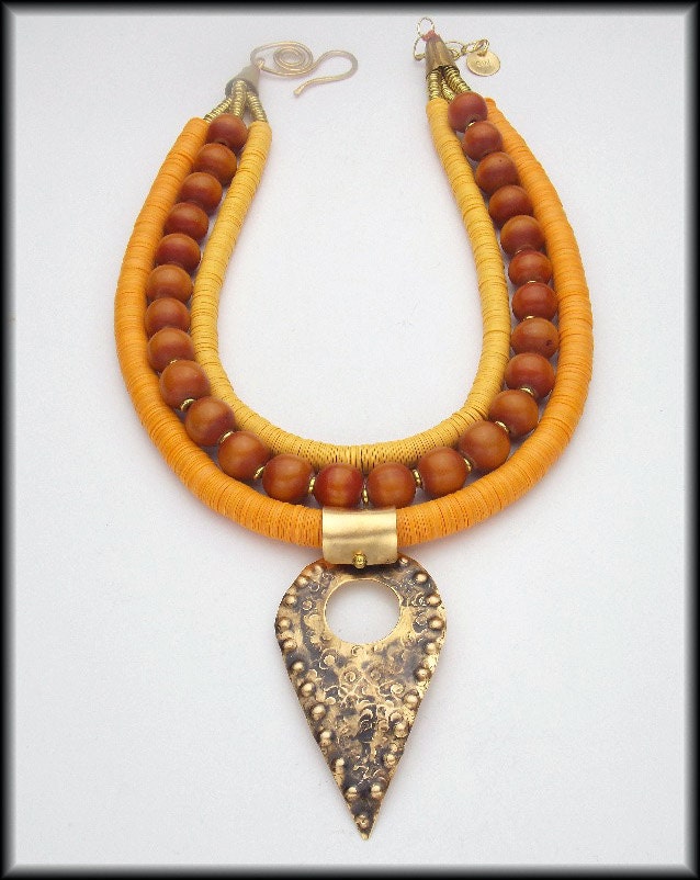 SAHARA - Handforged Pendant - African Vulcanite - African  Amber - Tribal Style Necklace
