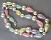 SPRING Vintage Pastel Bead Necklace