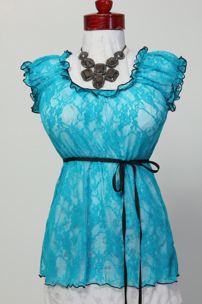Size Small Turquoise Lace Blouse - Fits Bust Measurement of 32 to 38 inches