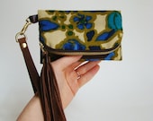 Vintage Floral iPhone/ iPod/ Android wallet, smart phone clutch with wrist strap