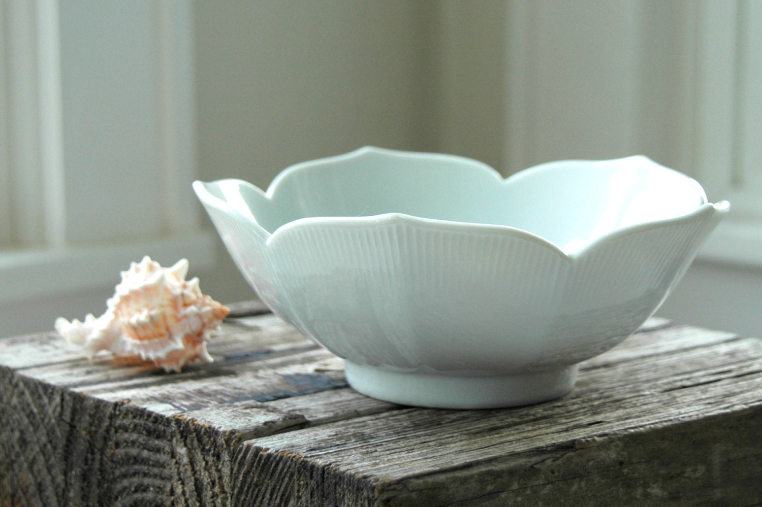 vintage . white lotus serving bowl
