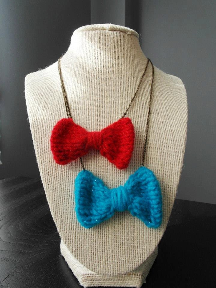 Bow-Tie Necklace, Hand Knit, Blue or Red