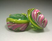 HANDMADE LAMPWORK BEADS Earrings Pair Donna Millard sra Spring Fresia pink green lily flower earring
