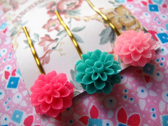 Hair slide set of three pretty pastel florals