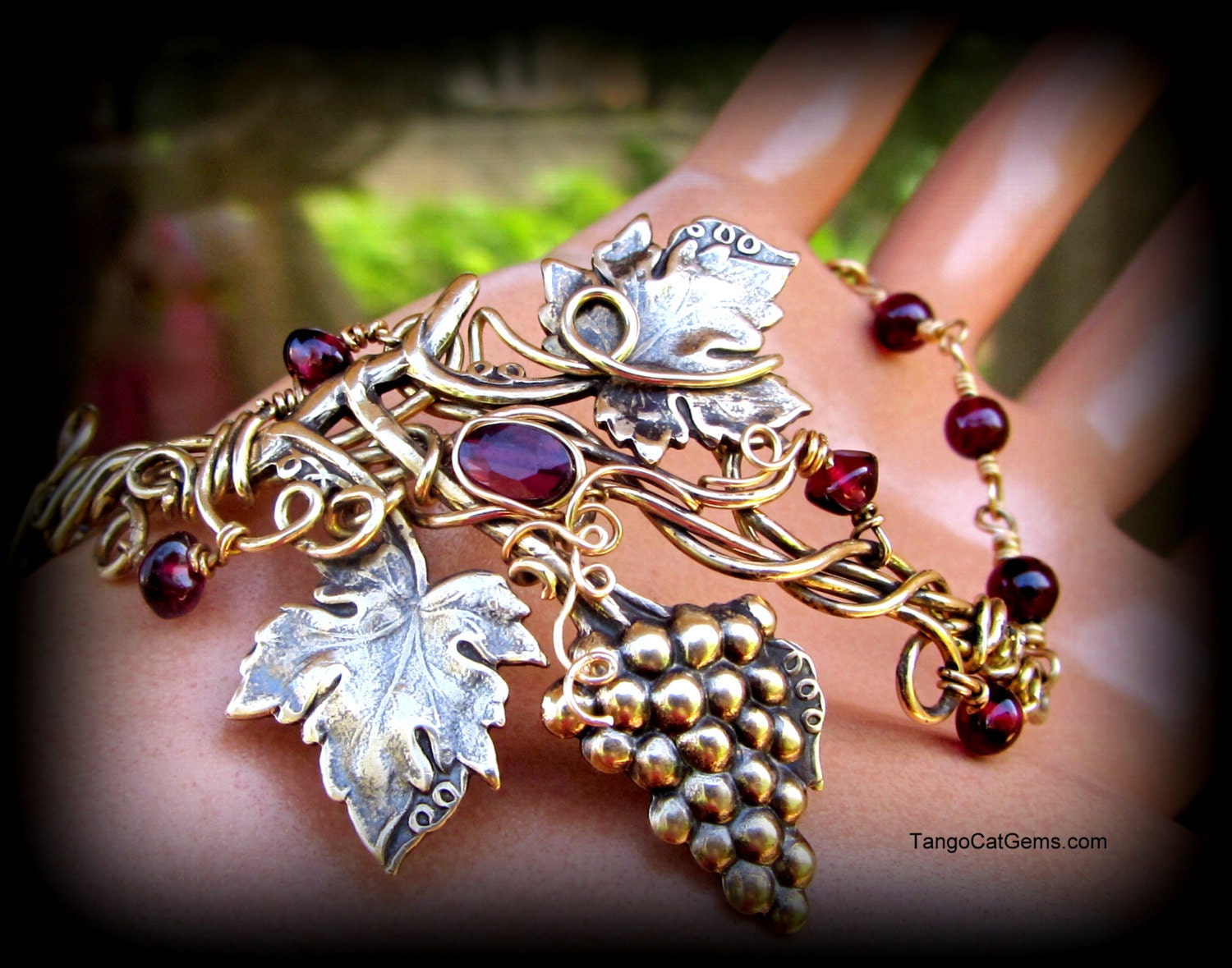 Cabernet  Garnet  Grapes Wire Wrap  Bracelet