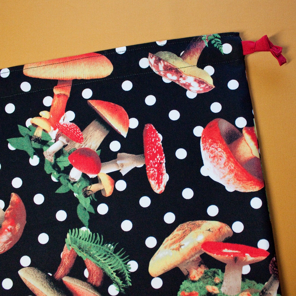 Lg Knitting Project Bag - Mushrooms - New Fabric