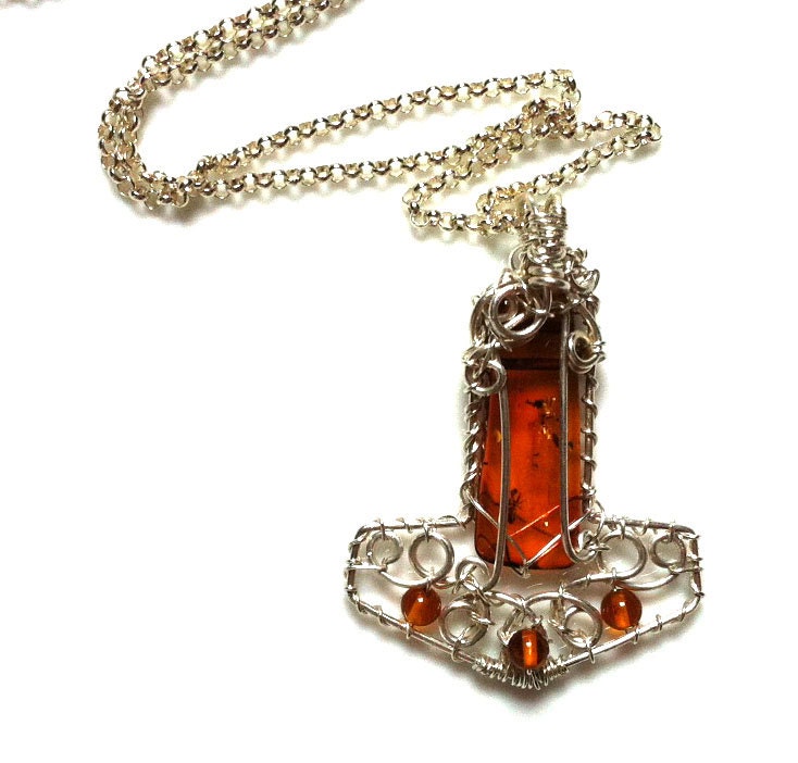 Amber Mjölnir