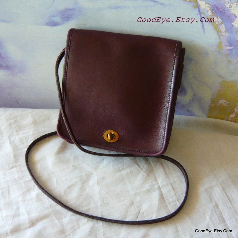 Small COACH Crossbody Purse MAROON Leather Shoulder Bag Messenger