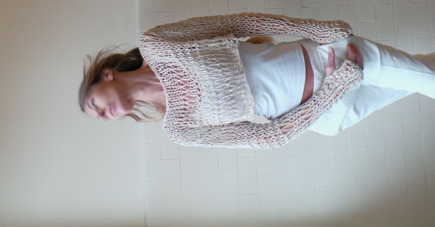 Neutral linen/cotton cropped grunge thumb hole sweater