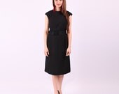 1950s Dress / Black Linen Wiggle Dress  / Medium