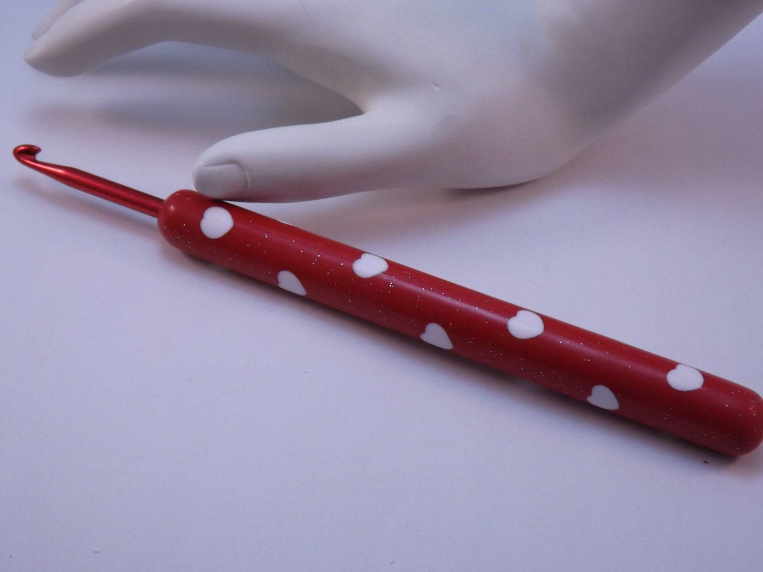 Crochet Lovers Hook, Red with White Hearts Polymer Clay Covered Crochet Hook 4mm