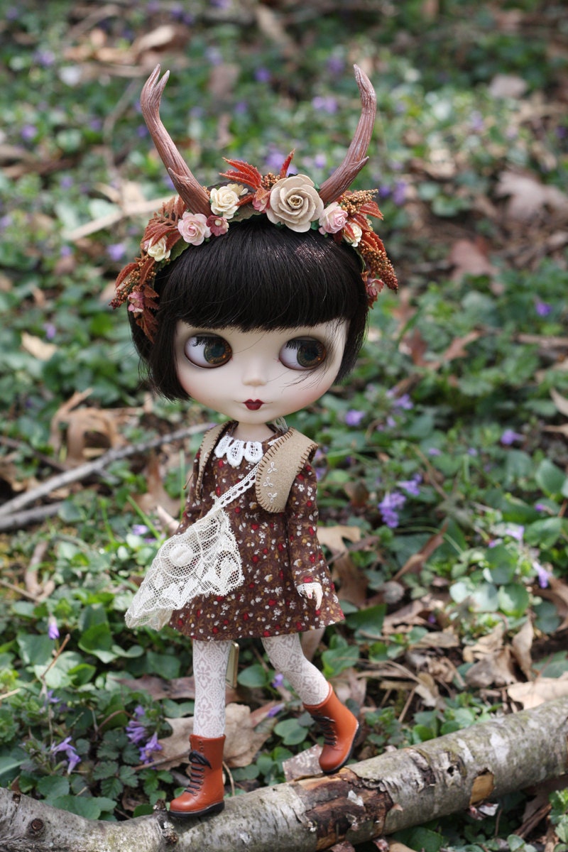 Trillium Mori Girl Vest for Blythe Doll