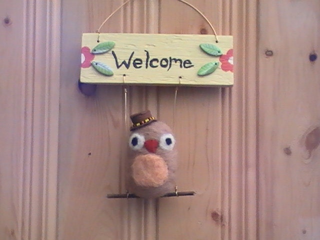 Welcome Sign Owl Shabby Chic Cottage Decor Folk Art Eco Felted Handmade Gift Mother Housewarming Hostess DragonflyRidge