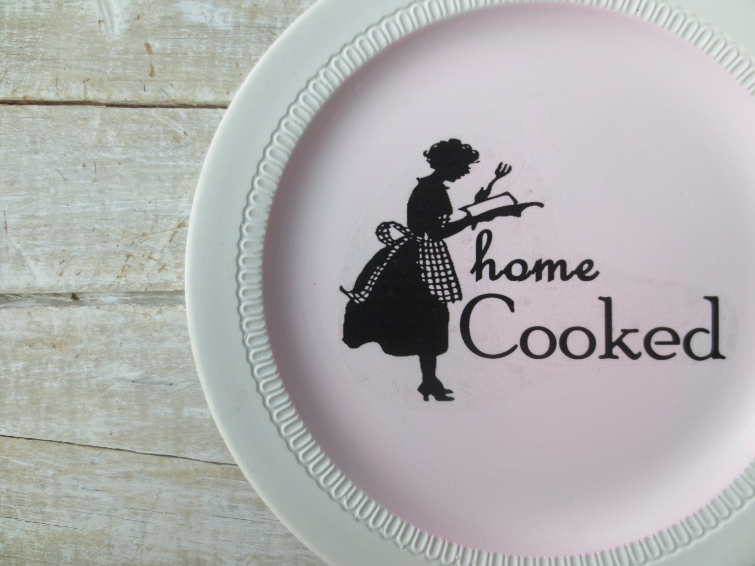 PINK Farmhouse // Home Cooked Sign // Retro Shabby Chic Kitchen // Cottage // Vintage Kitchen Wall Decor
