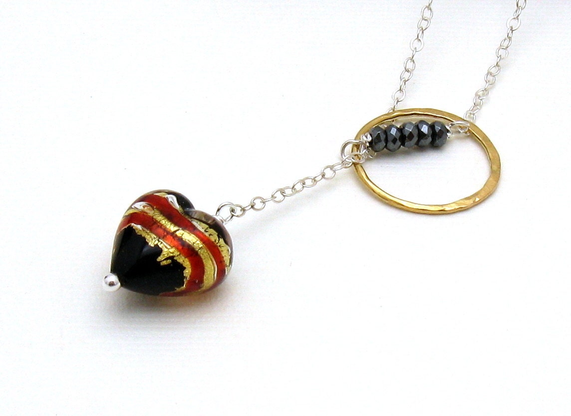Black Red Gold Lariat  / Boho Heart Lariat Necklace / Modern Glass Heart Necklace / Venetian / Romantic Necklace