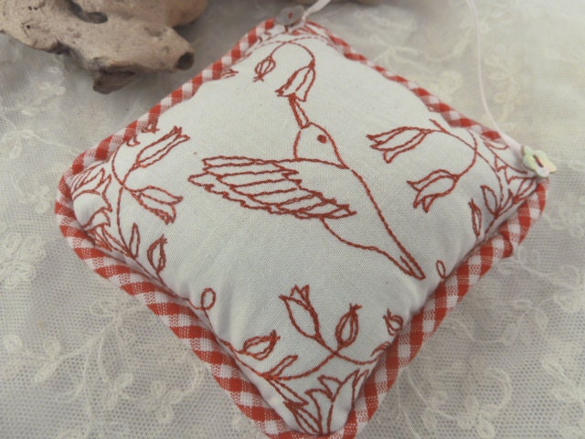 Linen  Pin Cushion  with Hummingbird Embroidery in Red & Gingham piping