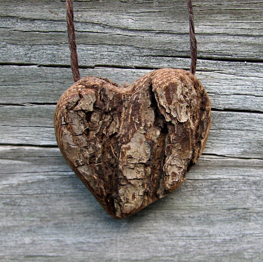 Treehugger heart - Rustic Natural Bradford Pear Wood Bark Hemp Necklace by Tanja Sova