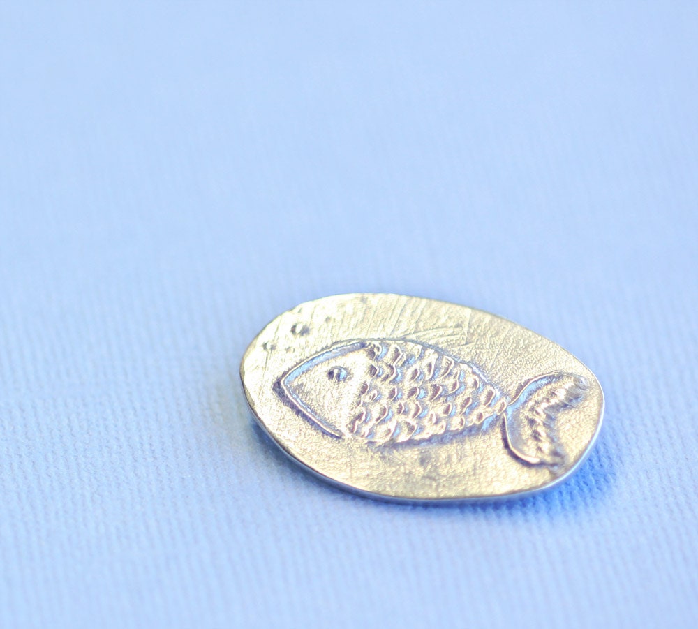 silver fish pendant, fine silver, pisces, aquatic