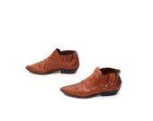 size 6.5 SOUTHWEST brown leather 80s BOHEMIAN FEATHERS slip on ankle booties