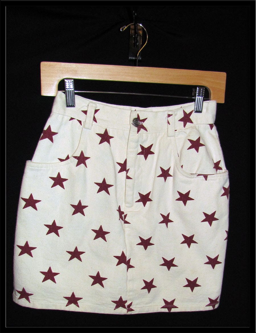 Vintage 90s red STAR American Flag Print High Waisted Denim Jean MINI Skirt Shorts