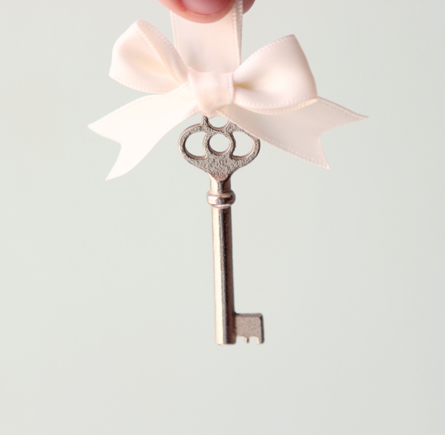 Key boutonniere, Groomsmen, Wedding, men, groom, Vintage skeleton key