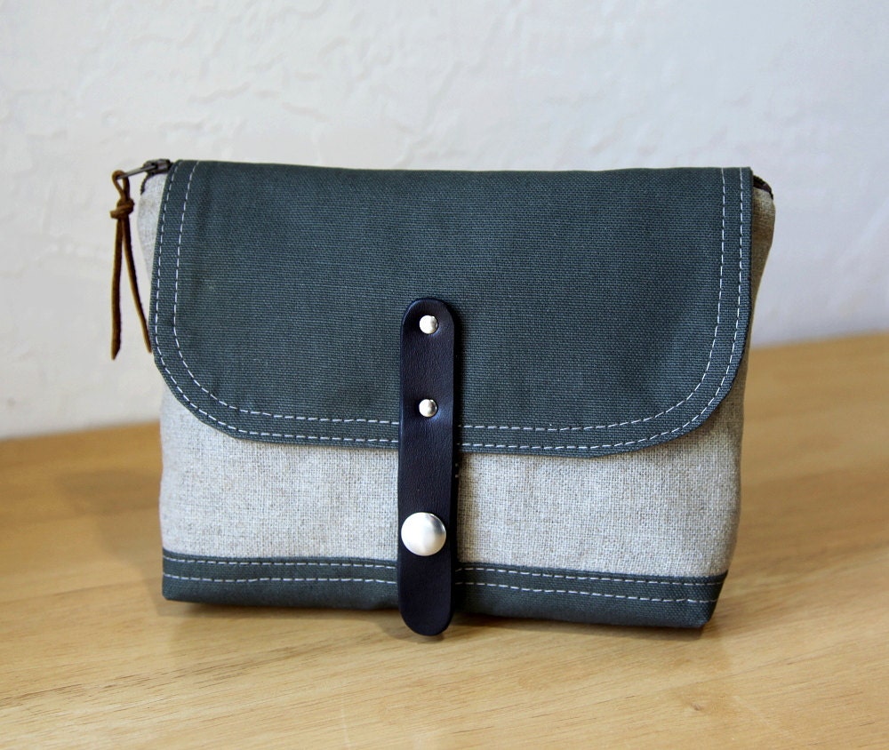 Snap Clutch in Hemp and Dark Olive Canvas