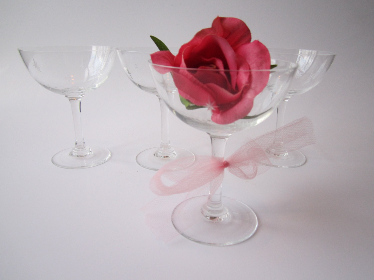 Vintage Starry Etched Wine Glasses Set of Four