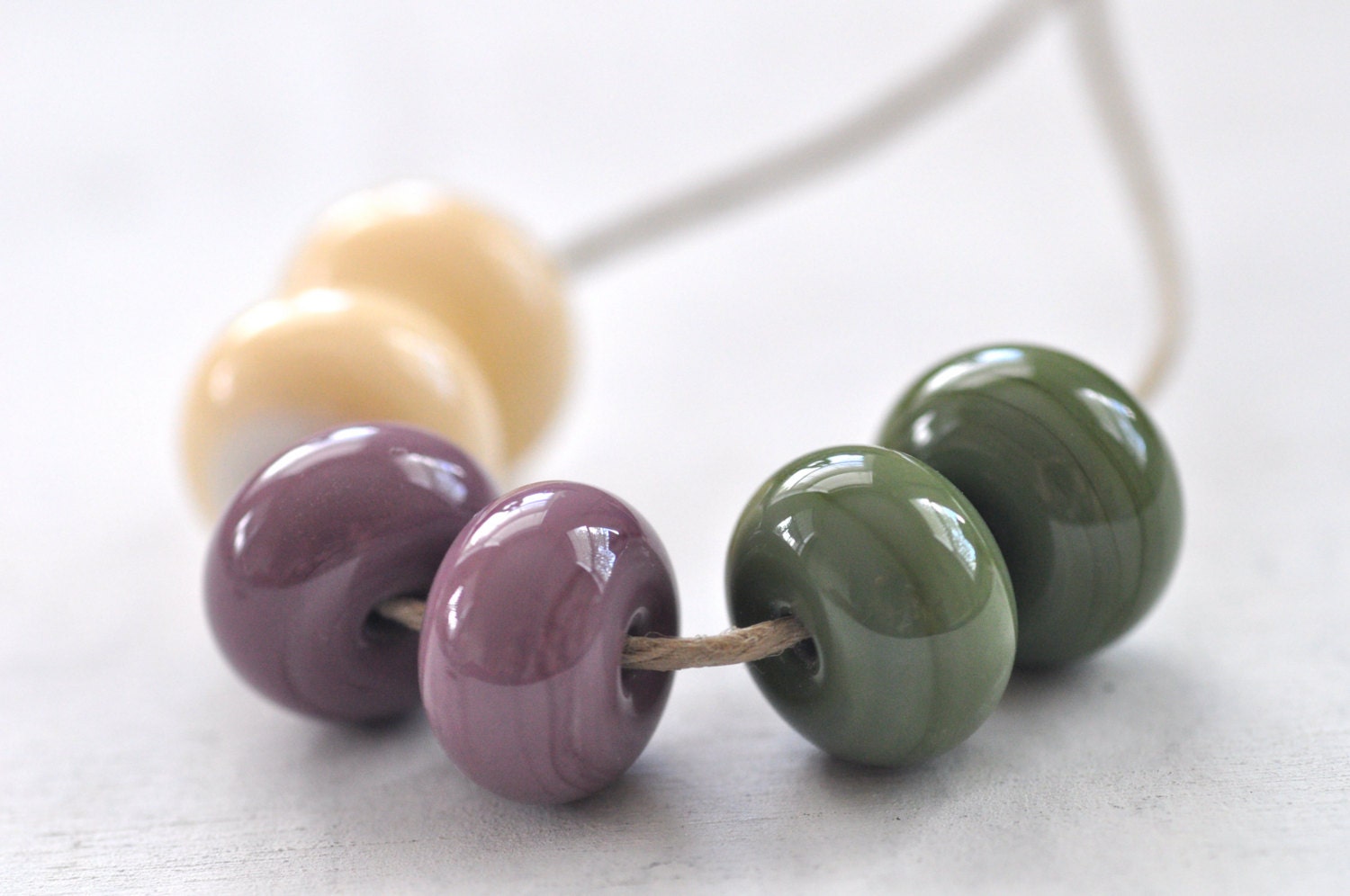 p i n o c e a n handmade lampwork spacer beads set ( 6 ) - ivory, purple, green -