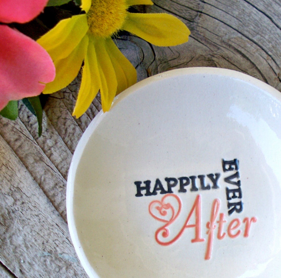 Ceramic Ring & Jewelry Bowl - Happily Ever After Text