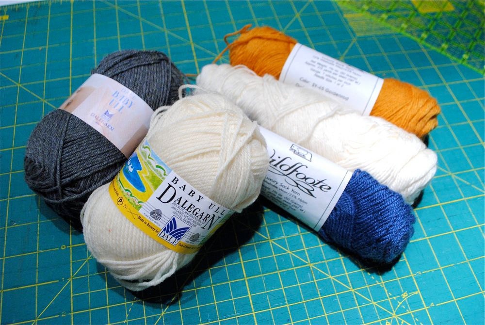 Sock Yarn Scrap Pack - 5 skeins - Wildfoote - Dalegarn - Baby Ull