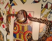 Her majesty bracelet