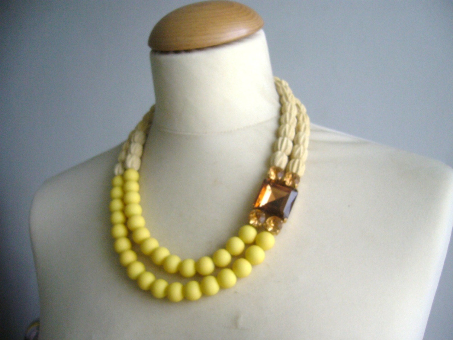 bridal jewelry,chunky yellow necklace