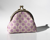 Kiss lock coin purse - geometric retro fabric . lilac and dark brown - soft pastel colors