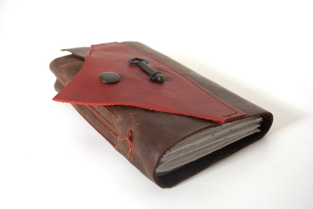 Boho Leather Journal or Sketchbook (sm) - Crimson Skeleton Key