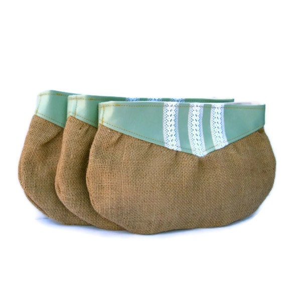 bridesmaid clutch set // mint vegan leather - rustic burlap - vintage lace // set of 3 // outdoor wedding clutches - bridesmaids gifts