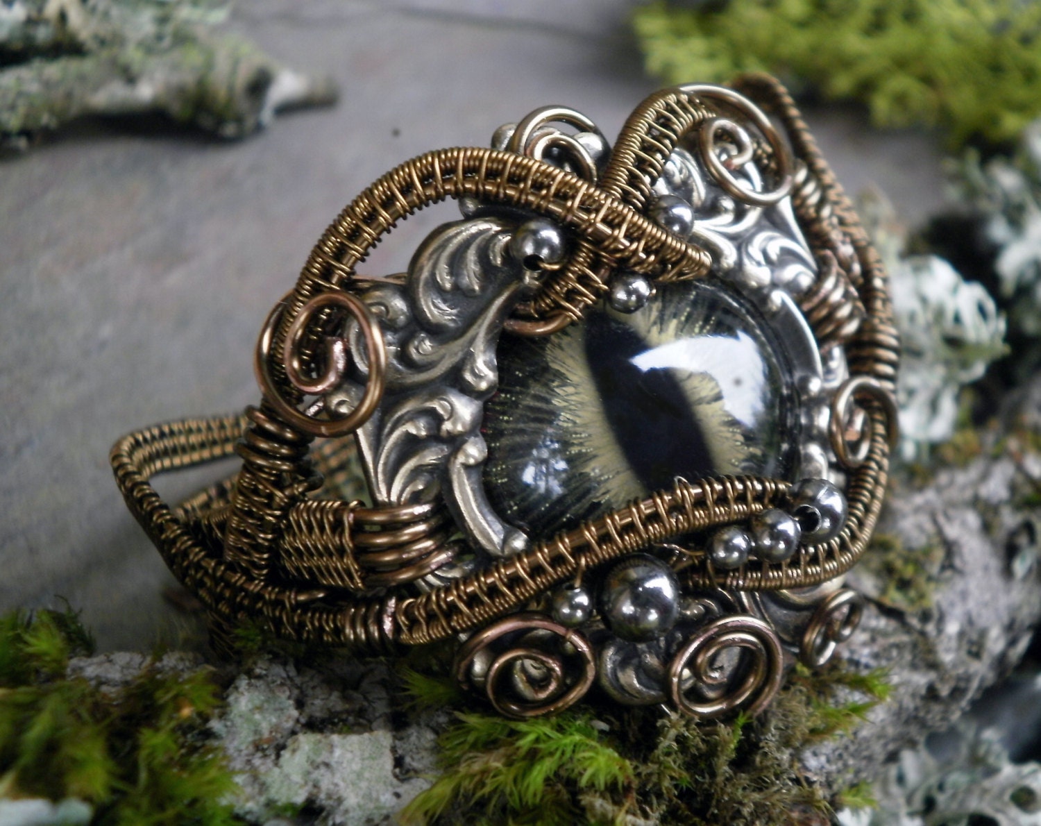 Gothic Steampunk Cat Eye Bracelet Size 6