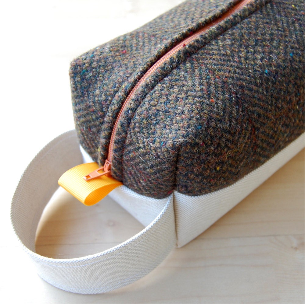 Marc Jacobs Wool Tweed Lg CA Roll (toiletries or carry-all bag)