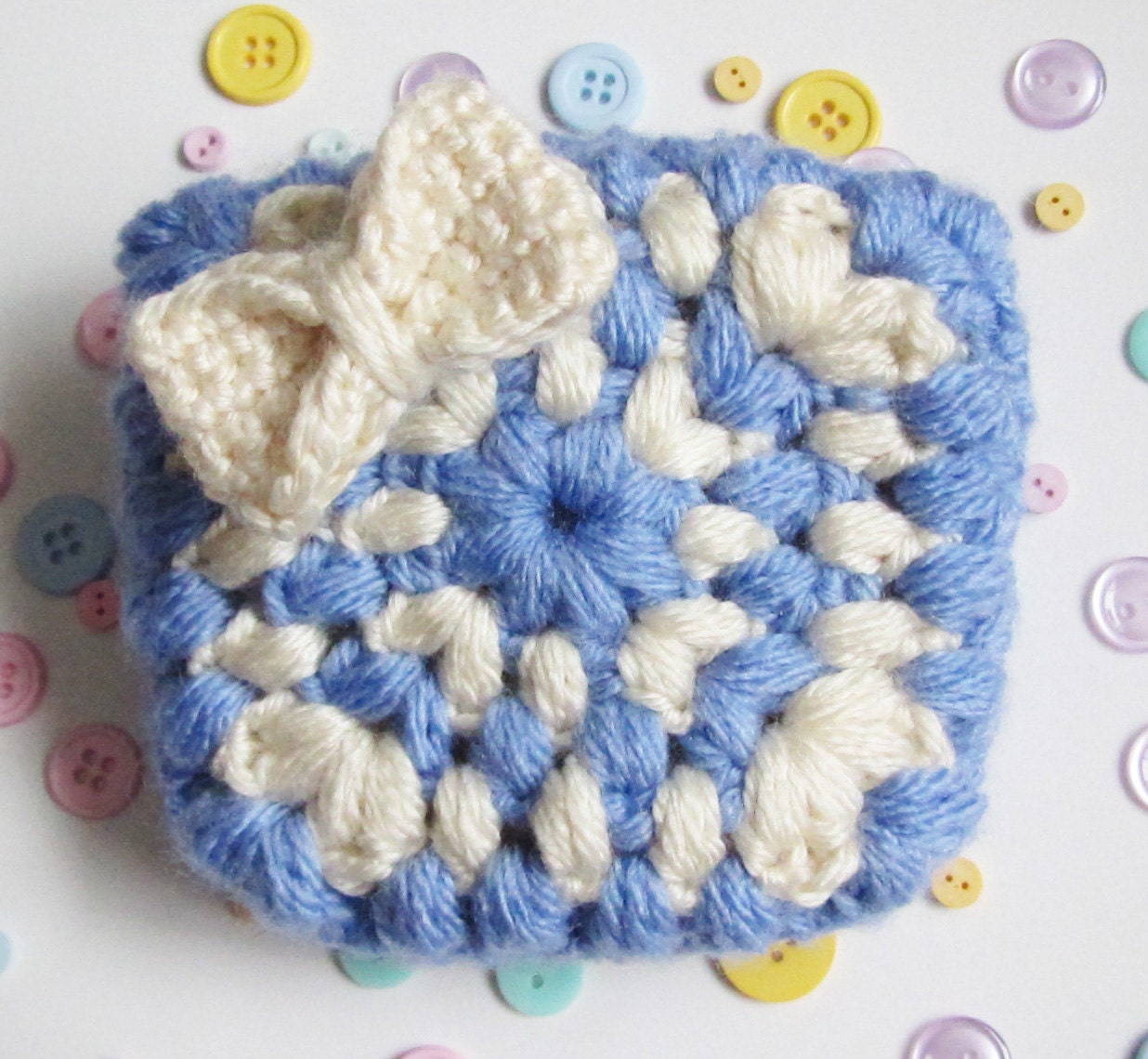 Kawaii crochet - Purple and Cream granny square - coin purse - mini wallet