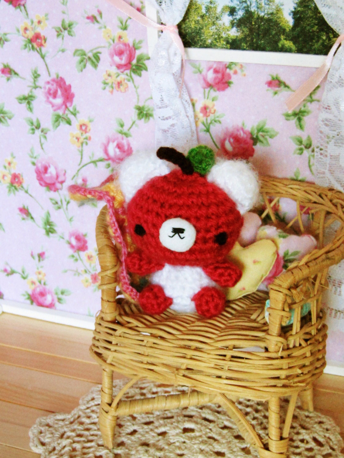 Amigurumi Crochet Bear - Sweet friends - Red Apple Bear